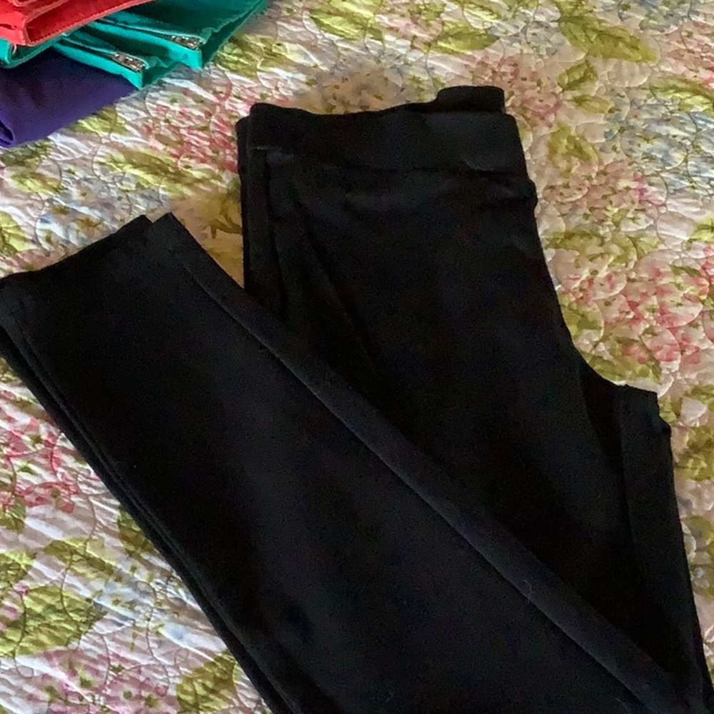 EUC NYDJ Black Leggings